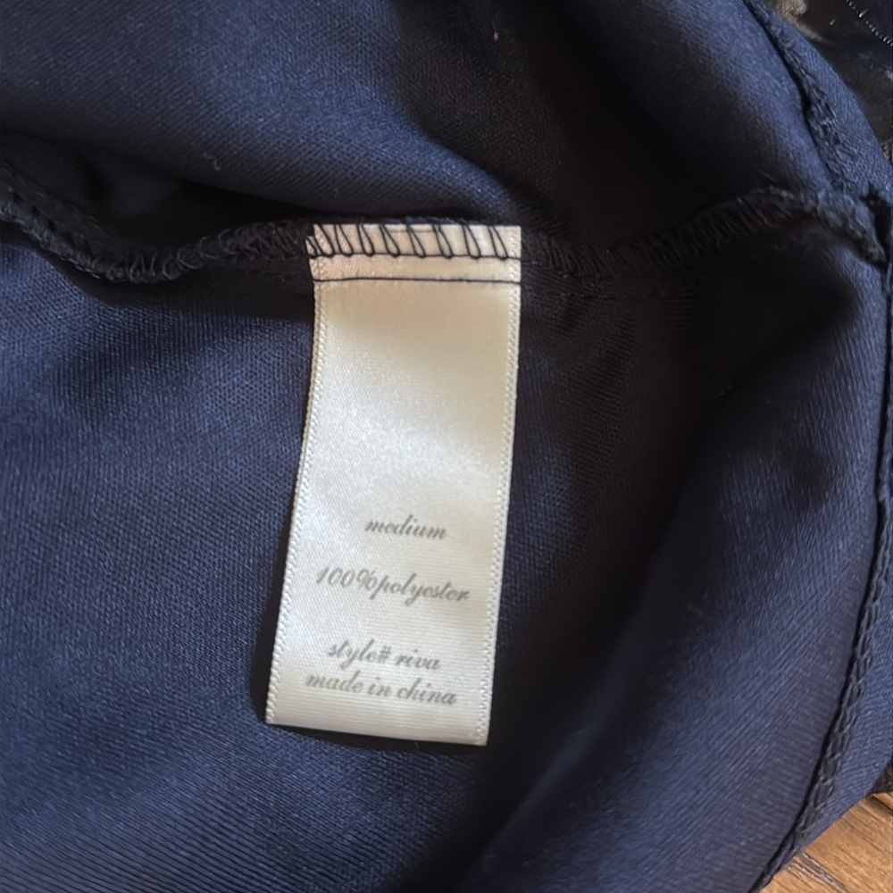 Altar’d State Women's Blue Floral Metallic
Stripe Mini Ruffle Dress Size Medium - Picture 6 of 6